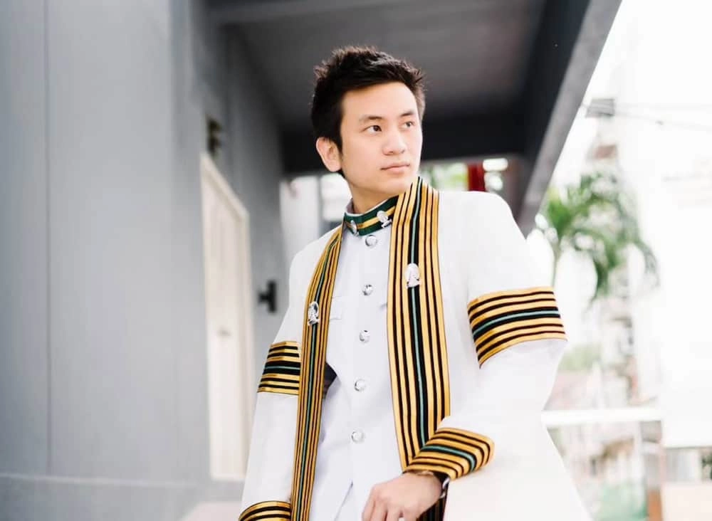 ประวัติหมอพจน์